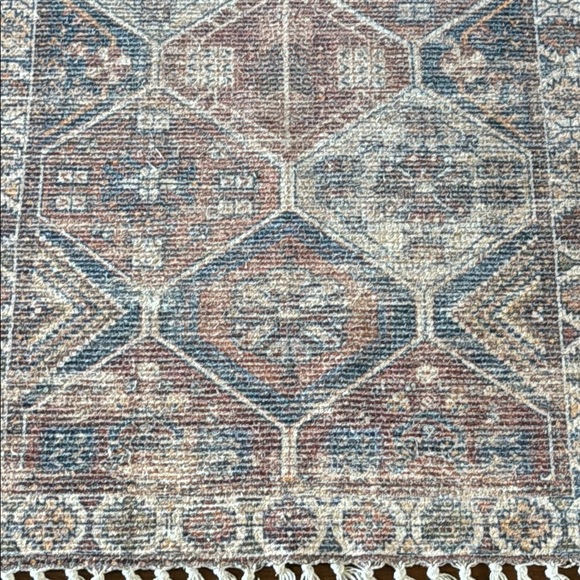 Vintage Style Woven Rug! - Picture 11 of 16